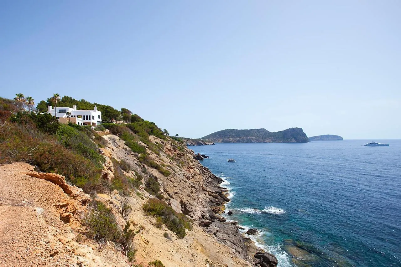 Apartamentos Club Cala Azul Sant Carles de Peralta Station touristique