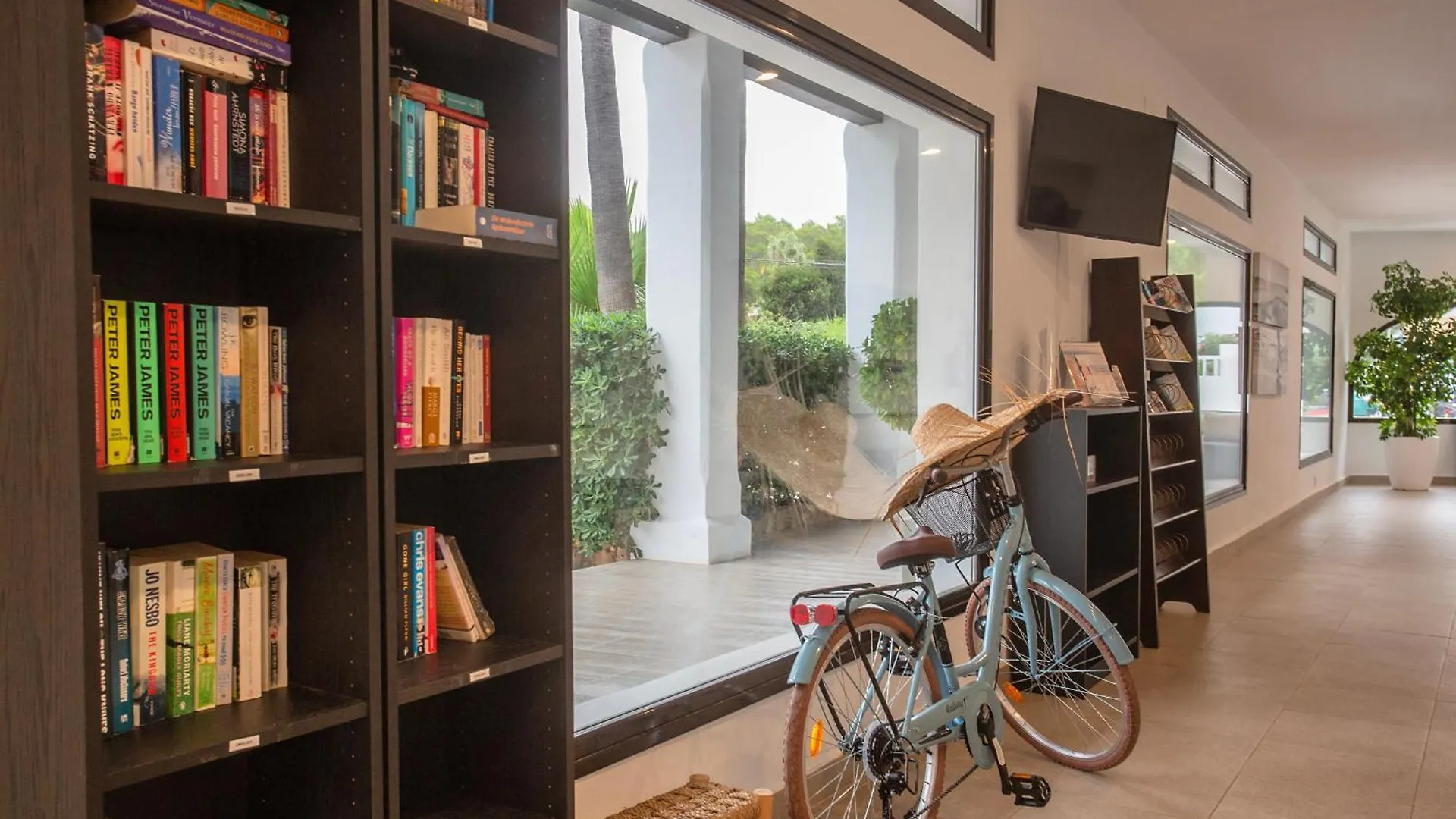 Apartamentos Club Cala Azul Sant Carles de Peralta Espagne